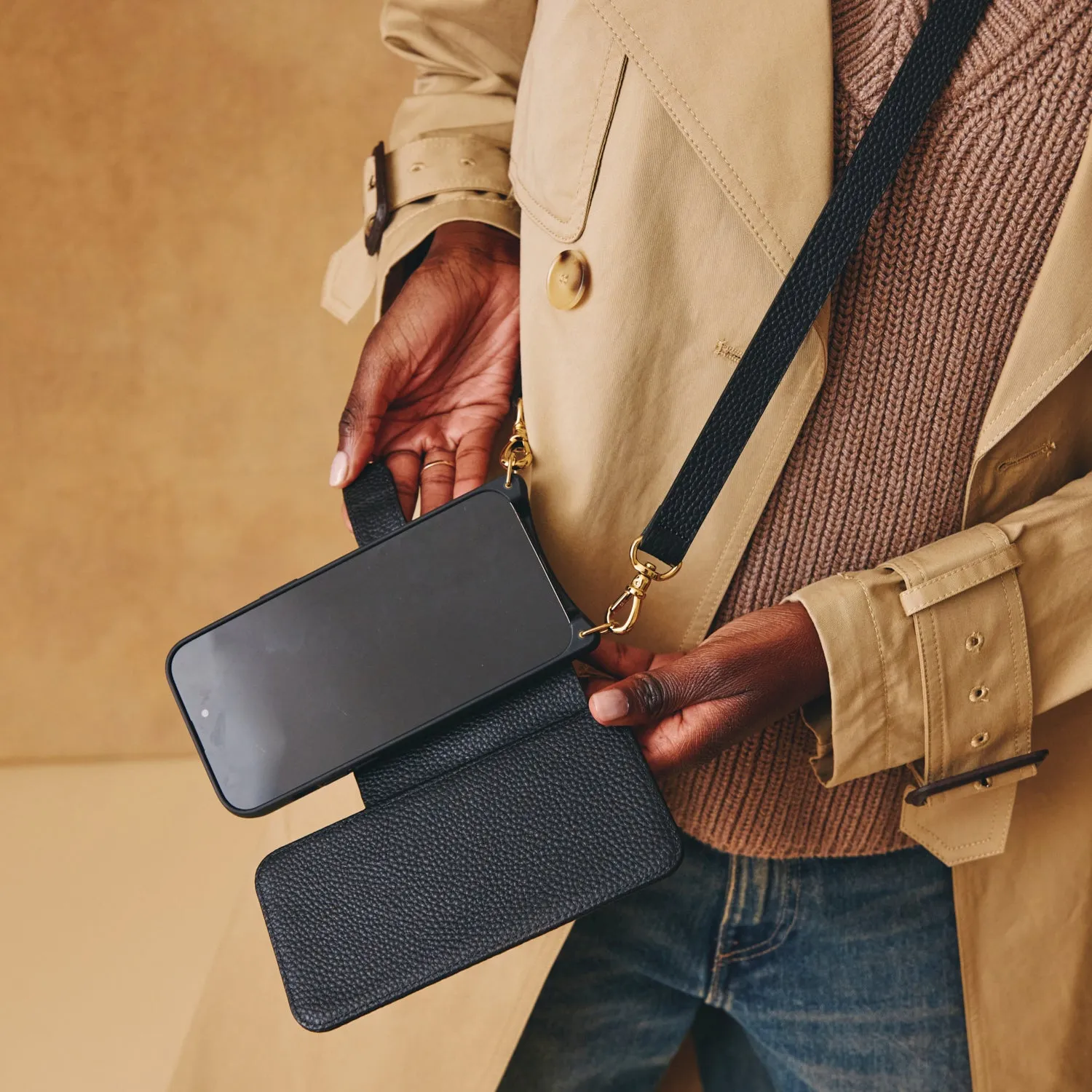 Hailey Folio Pebble Leather Crossbody Bandolier - Black/Gold Hand Feel Universal Fit