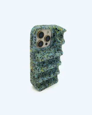 Nami Phone Case in Recycled New Moon Travel Friendly