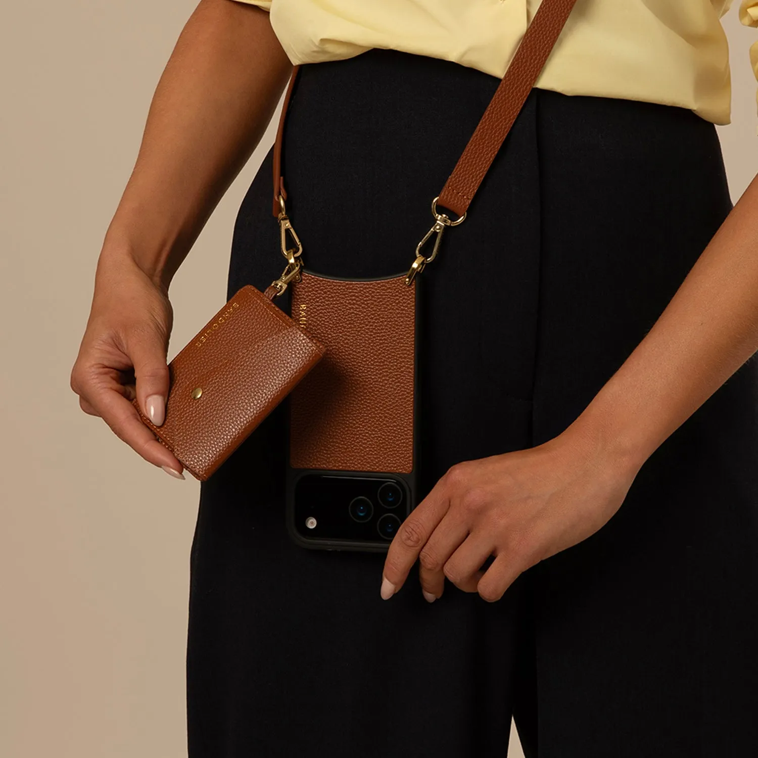 Remi Magnet Wallet Crossbody Phone Case - Cognac/Gold Sporty Appeal