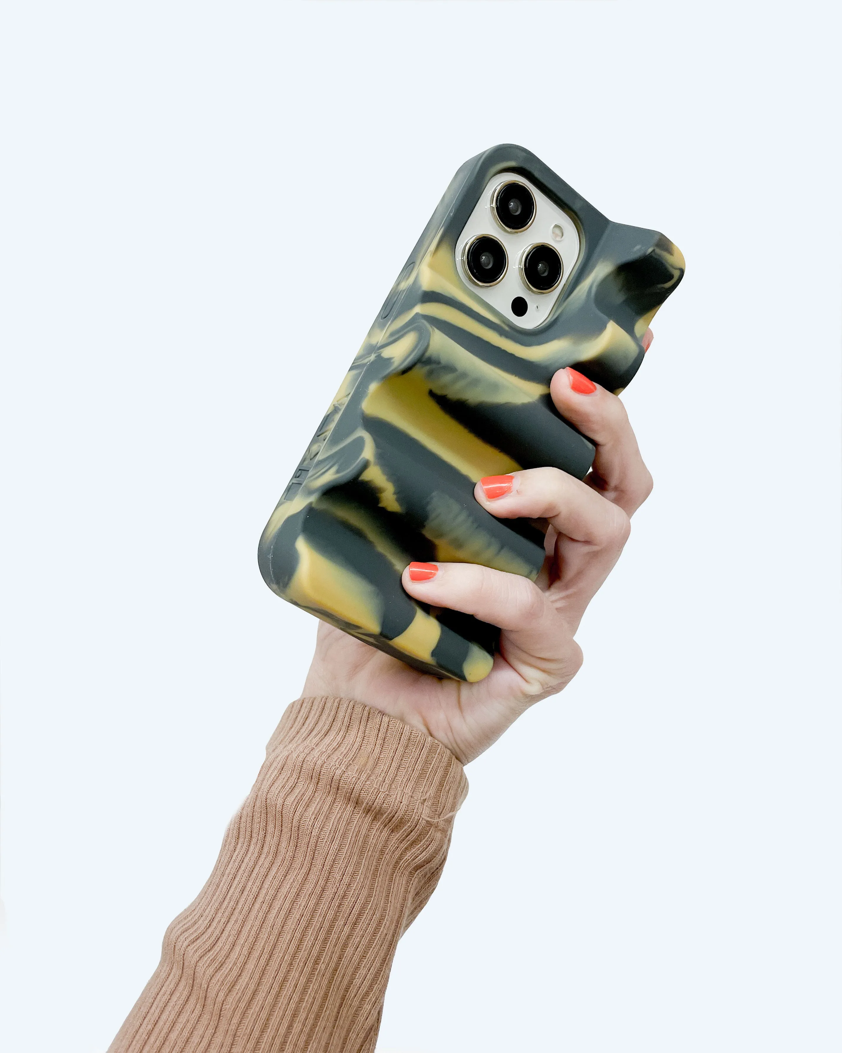 Lightweight Shell Nami Phone Case in Cappuccino Swirl