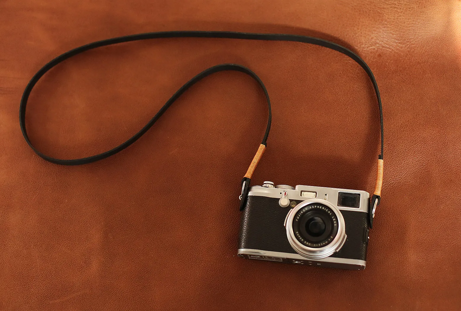 Phone Grip Windmup 10mm Black Leather Camera Neck Strap ?? Handmade Minimalist Elegance