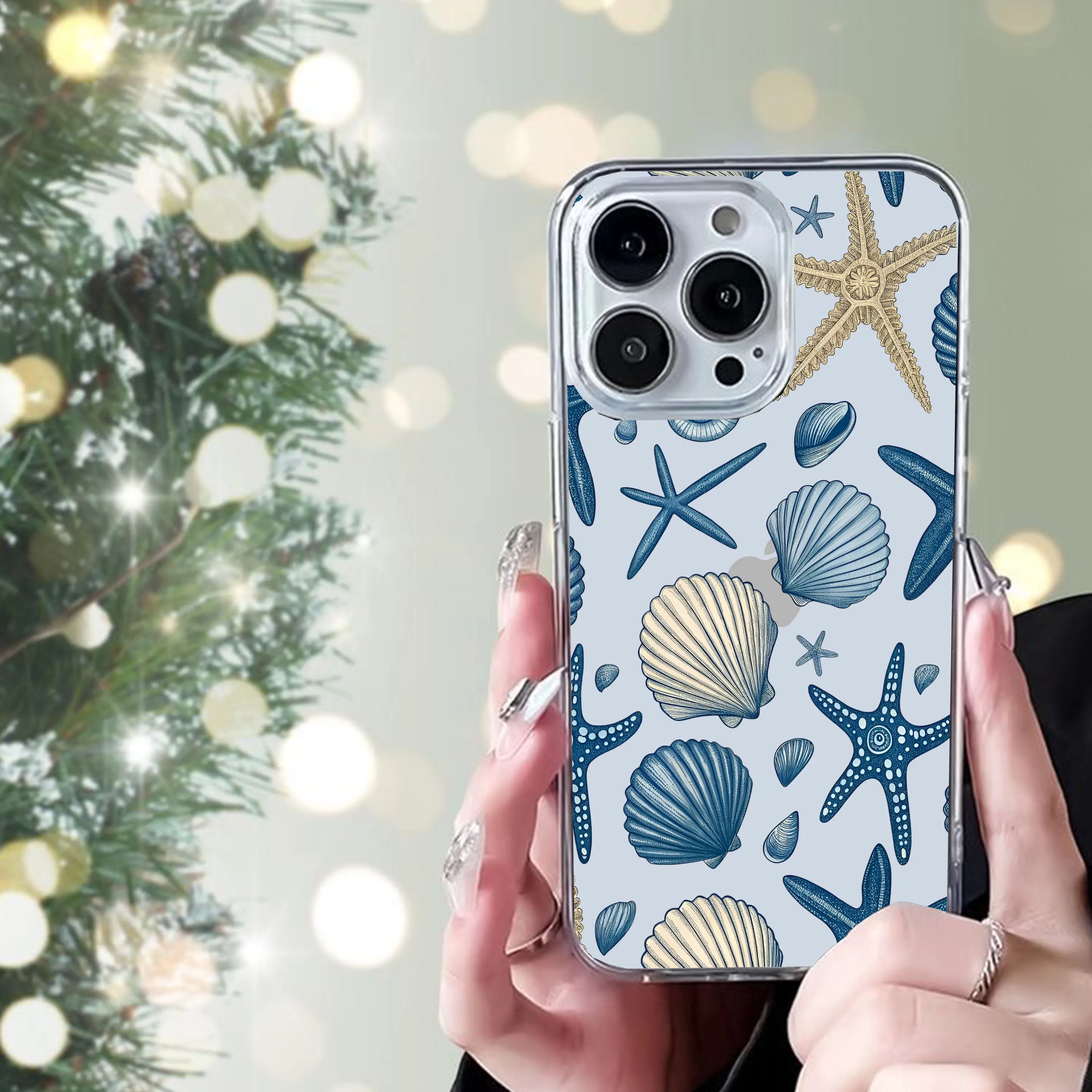 Lightweight accessory Shell & Shore Clear Silicone case