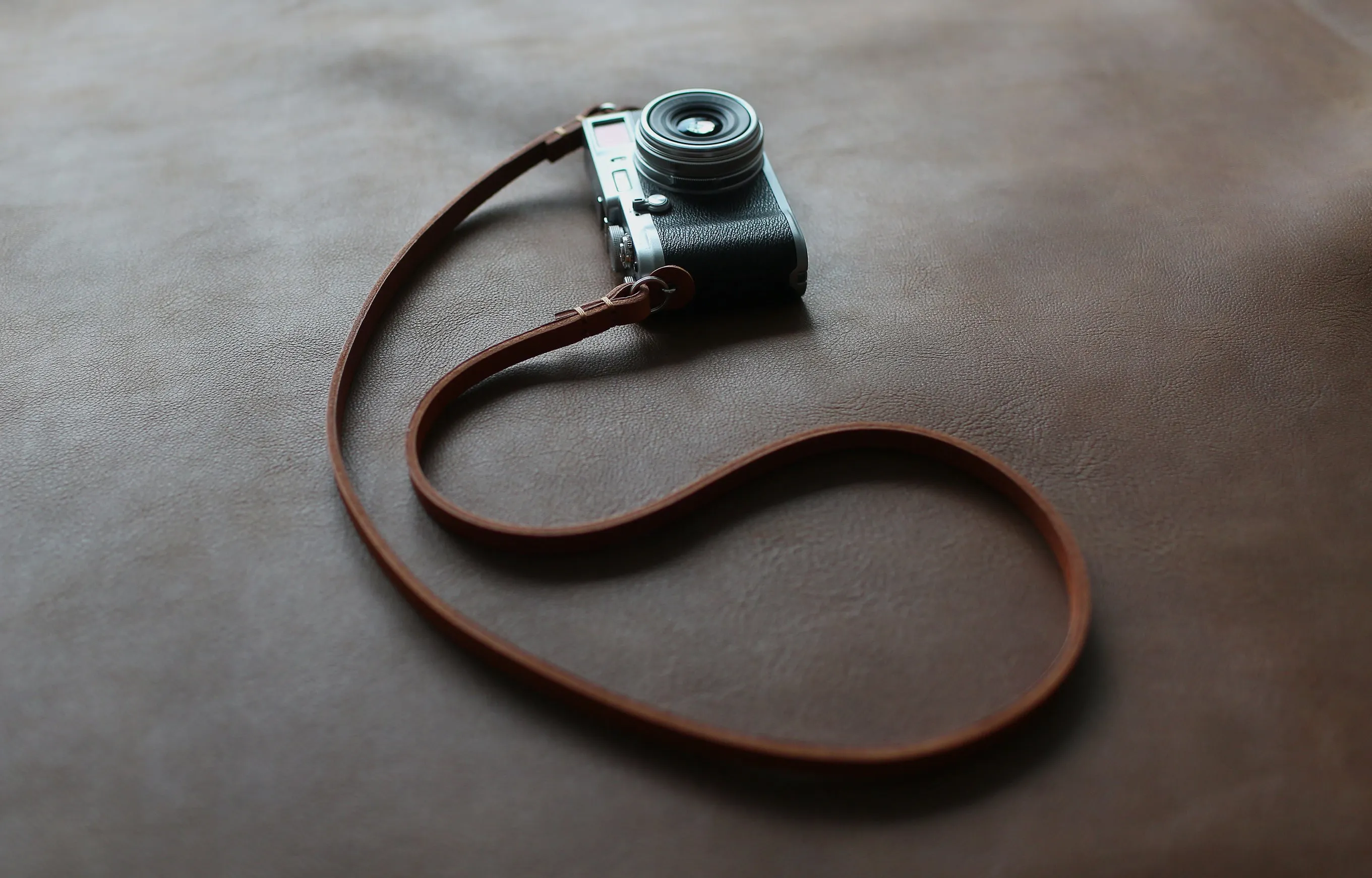 Adventure Comfortable Strap Handmade Brown Leather Camera Strap ?C Vintage, Durable &amp; Customizable