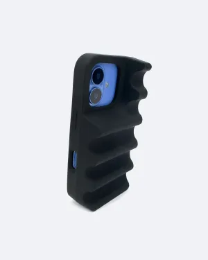 Minimal Surface Layer Easy Access Nami Phone Case in Onyx