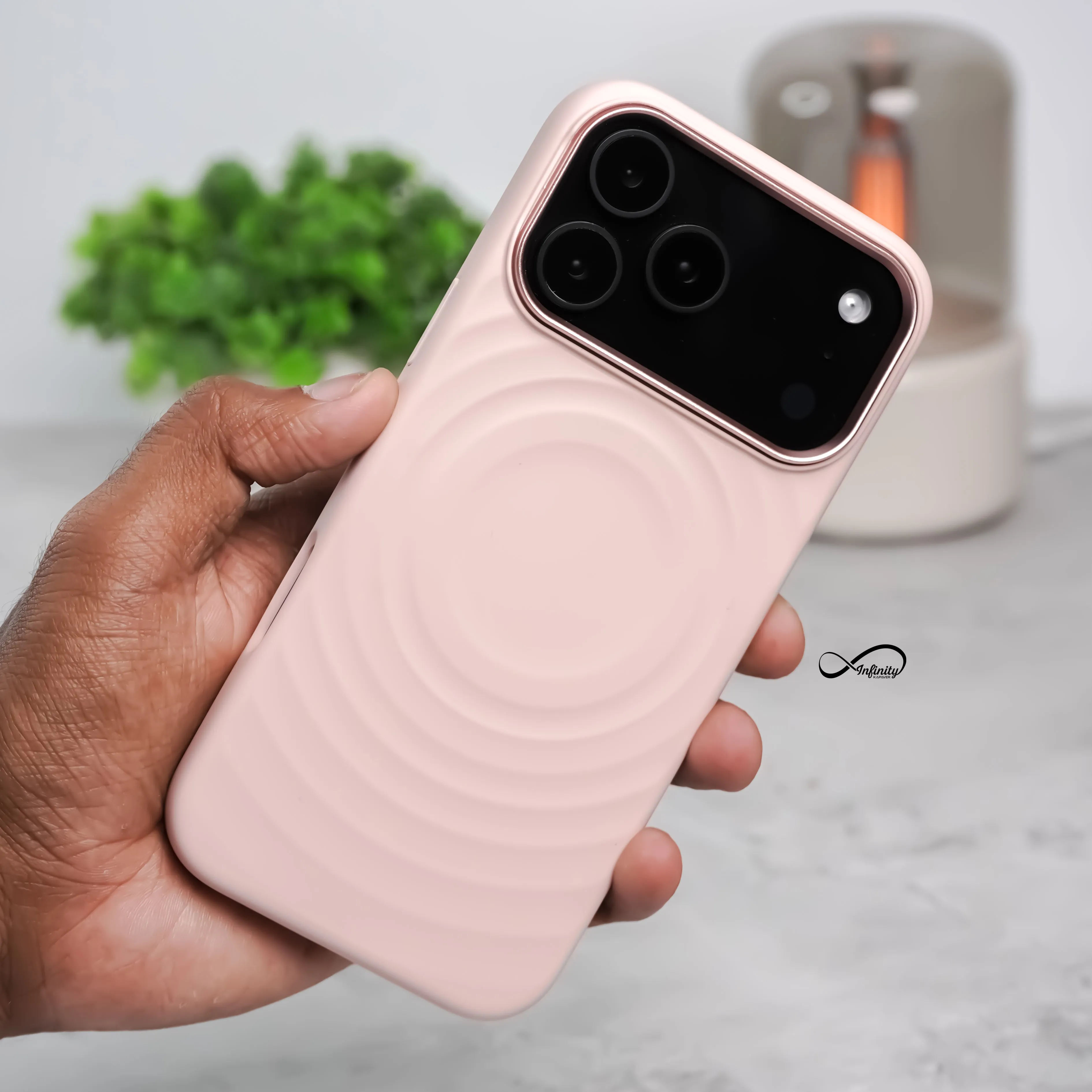 iPhone 17 Pro Max Back Cover Case | Silicone Mag-X - Pink Light Frame