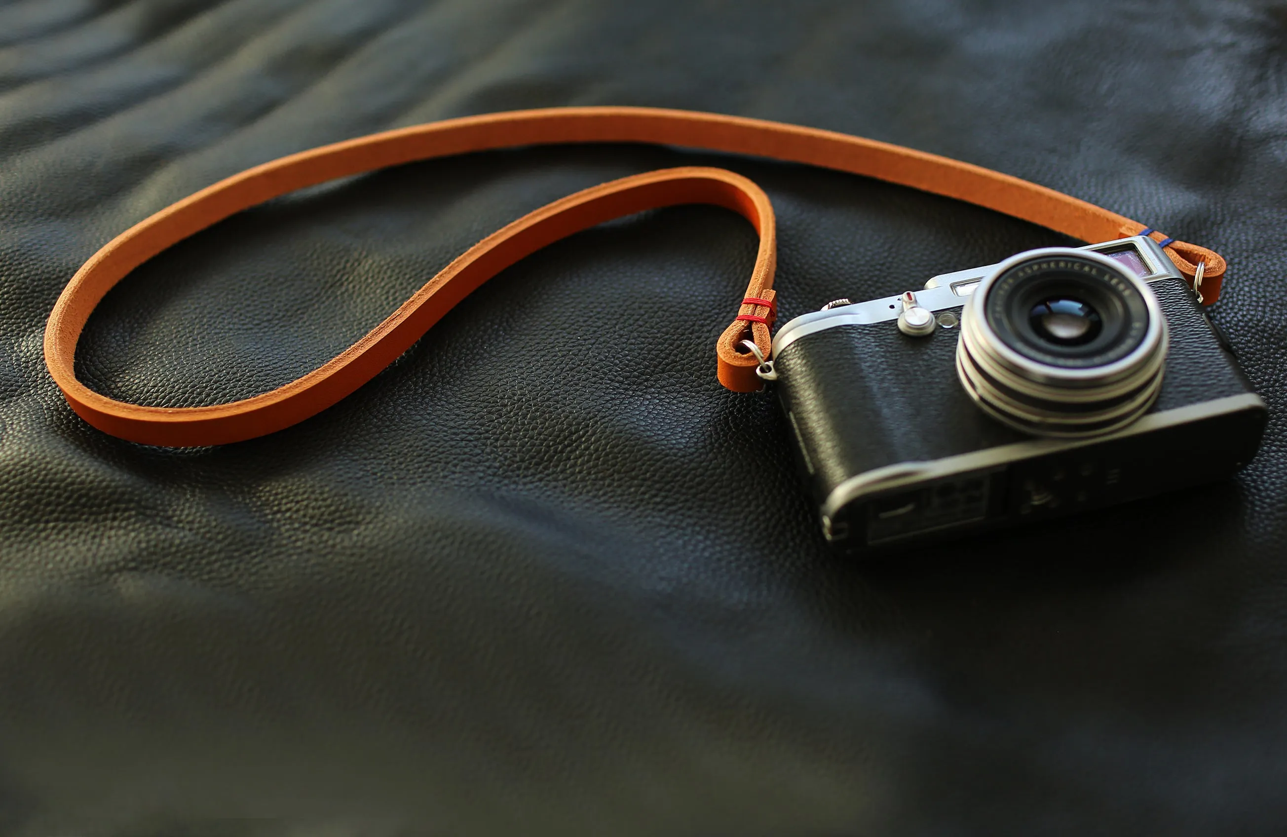 Teen Band Men User Windmup 10mm thick light brown leather handmade camera neck shoulder strap